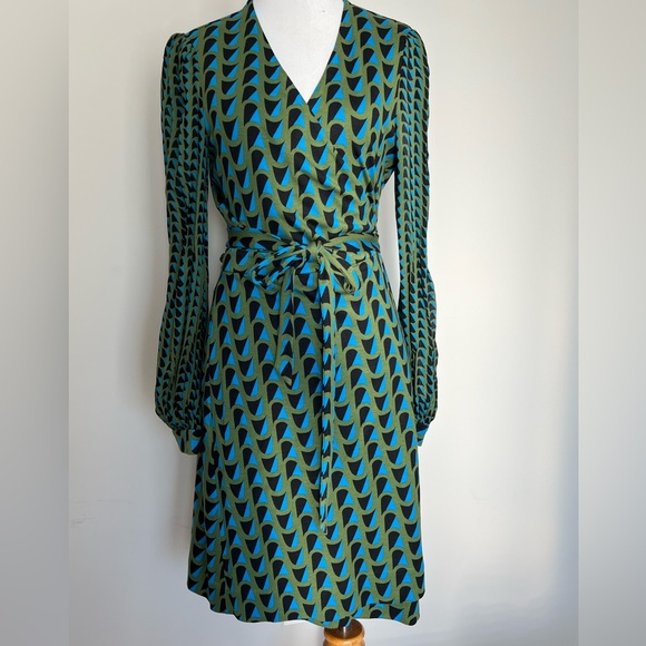 diane von furstenberg Gala Geo print wrap dresses Small - Picture 5 of 9
